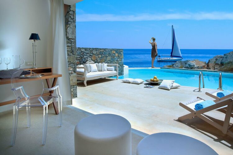 St. Nicolas Bay Resort Hotel & Villas Zimmerbeispiel