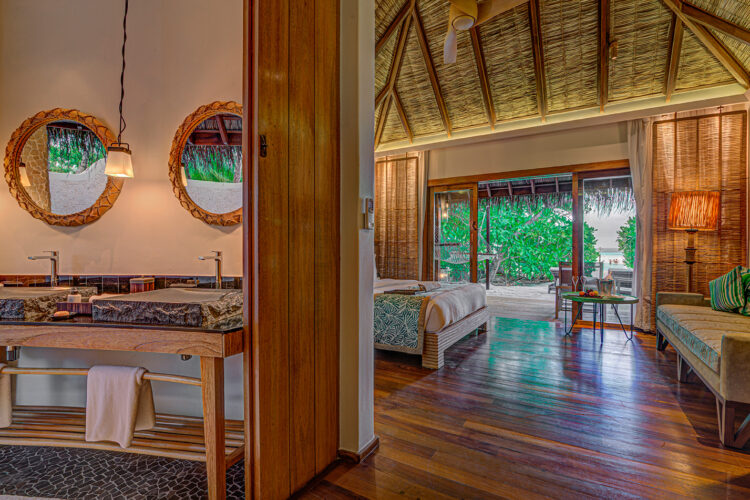 Constance Moofushi Maldives Beach Villa