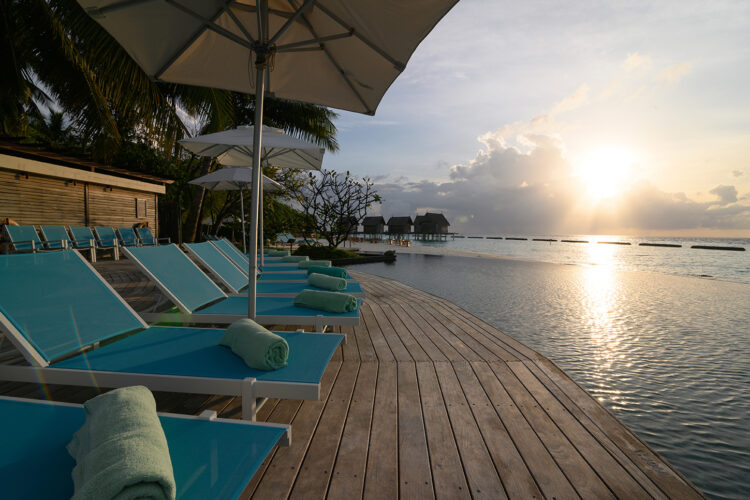 Constance Moofushi Maldives Pool