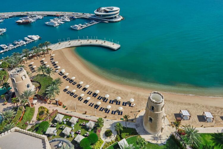 Four Seasons Hotel Doha Strand
