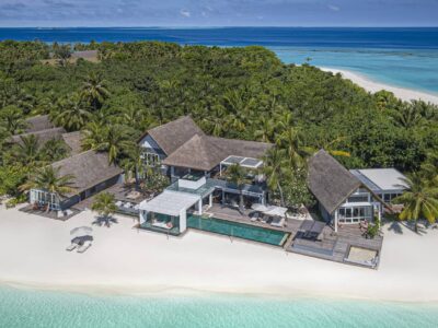Four Seasons Resort Maldives at Landaa Giraavaru: