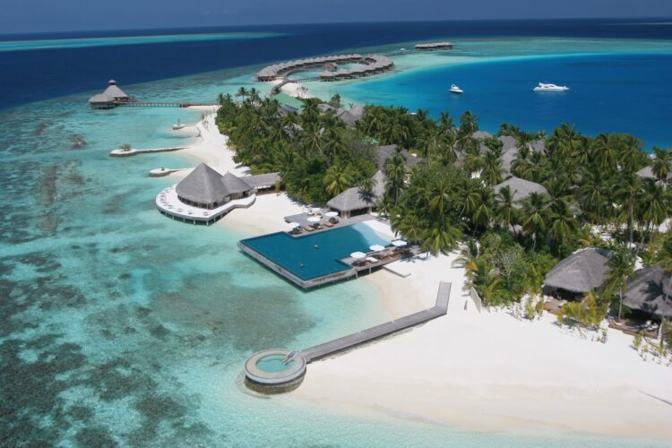 Huvafen Fushi Pool