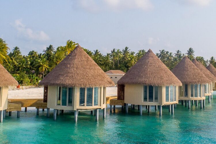InterContinental Maldives Maamunagau Resort Spa