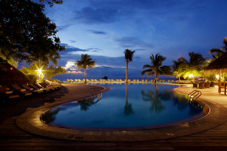 Kuredu Island Resort & Spa Pool