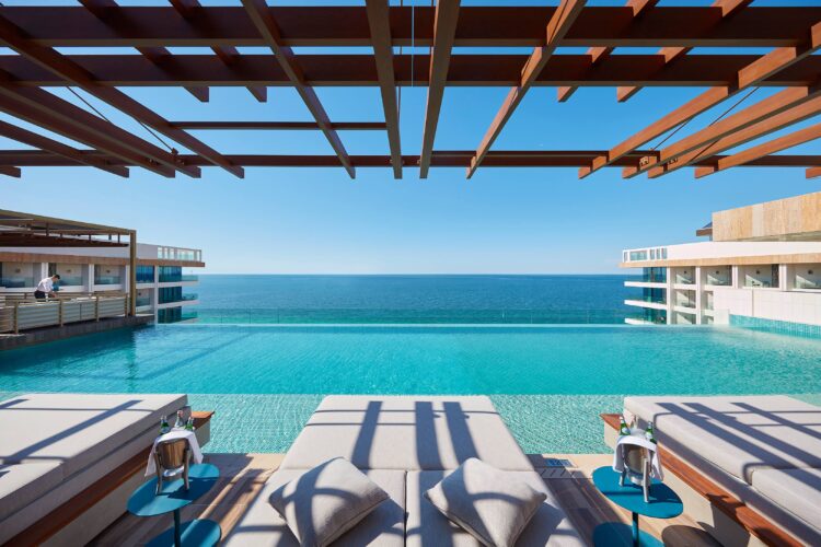 Mandarin Oriental Jumeira Beach Pool