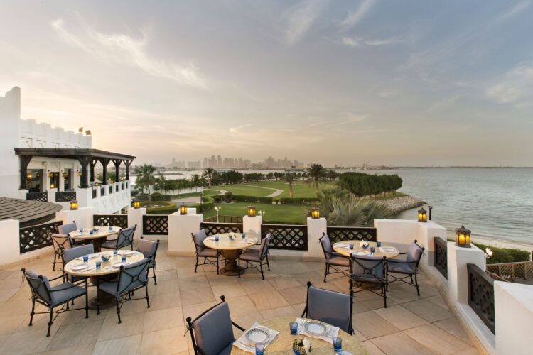 Sharq Village & Spa a Ritz-Carlton Hotel Restaurant