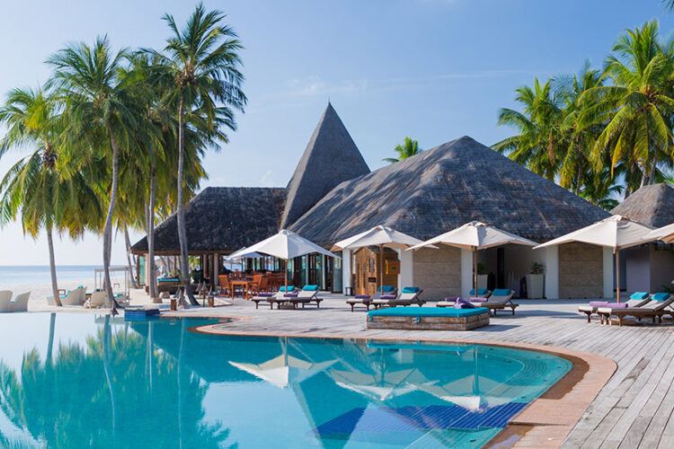 Veligandu Island Resort & Spa Pool