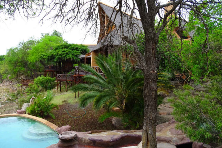 Lukimbi Safari Lodge Pool