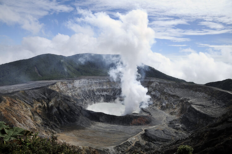 Vulkan Paos Costa Rica