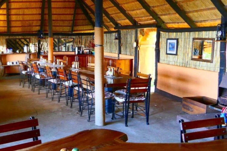 Ndhovu Safari Lodge Restaurant