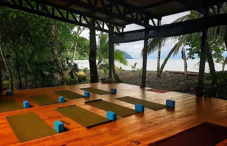 Playa Nicuesa Rain Forest Lodge Corcovado Nationalpark Costa Rica Yoga