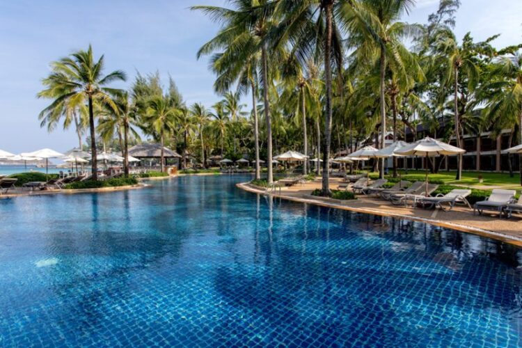 Katathani Phuket Beach Resort Pool